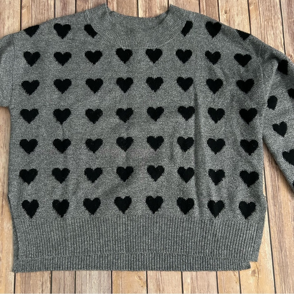 Levi's Gray Sweater with Black Hearts | Size M - Picture 2 of 6